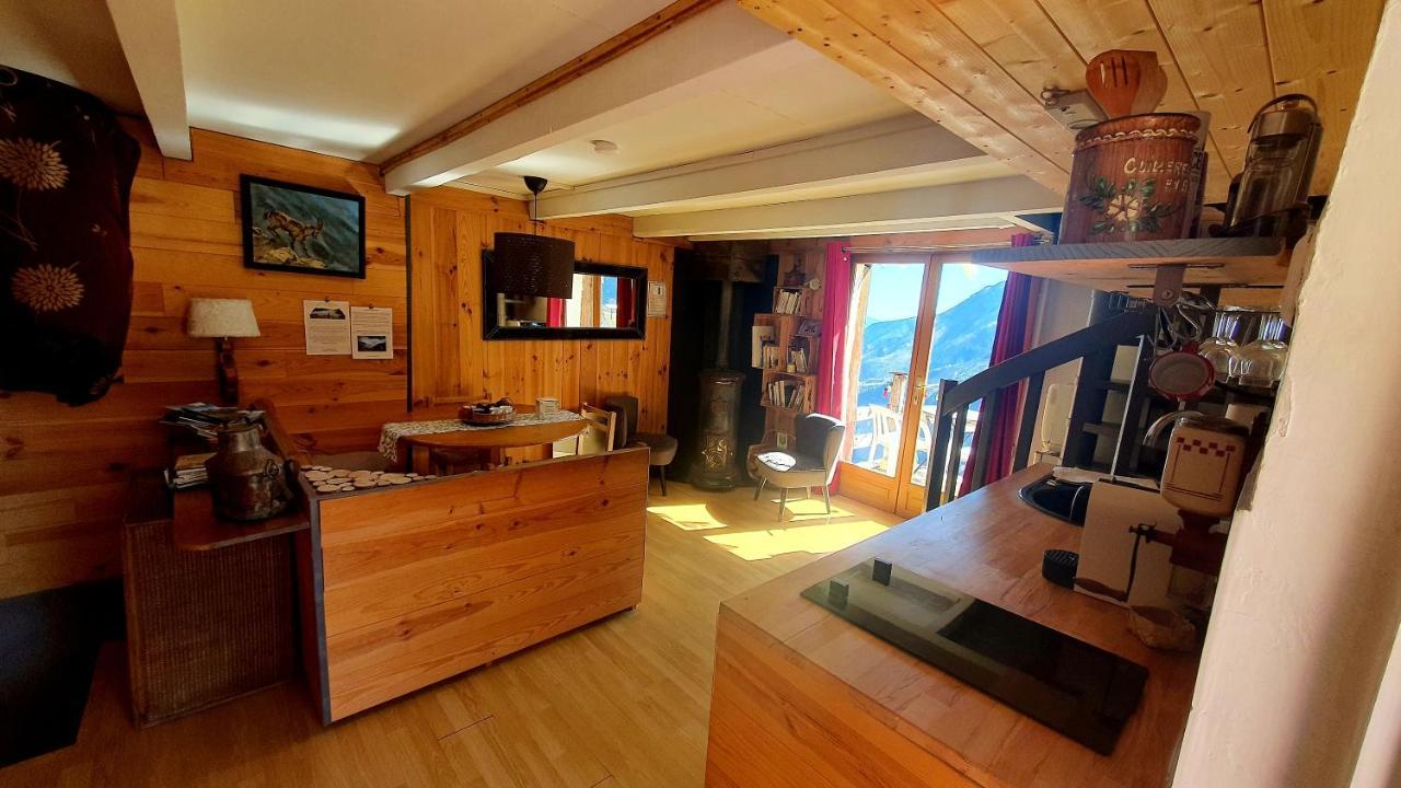 Chalet Les 3 Flocons Roure Exterior foto